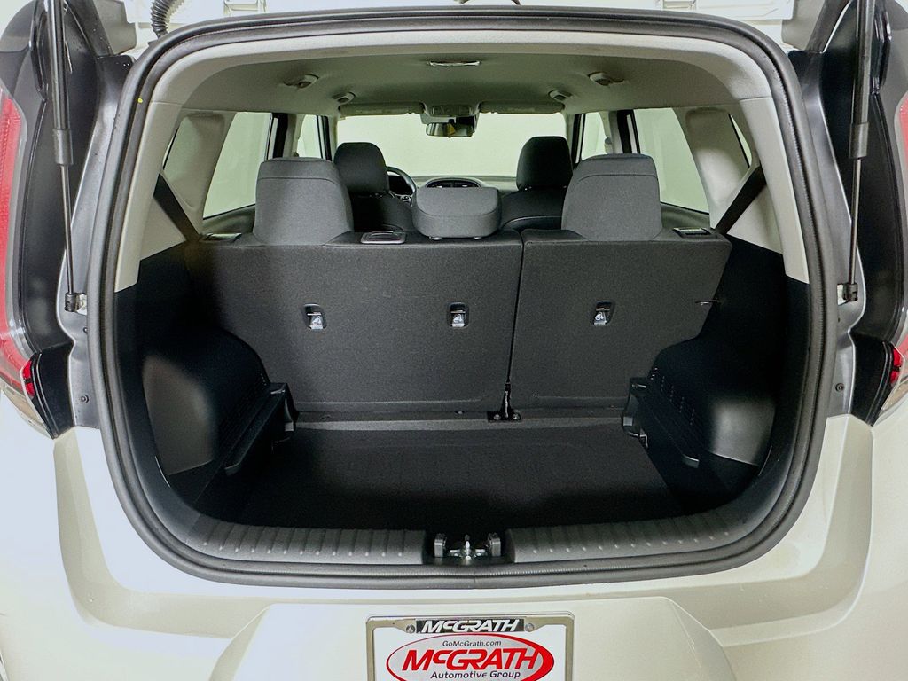 2025 Kia Soul LX - Photo 27