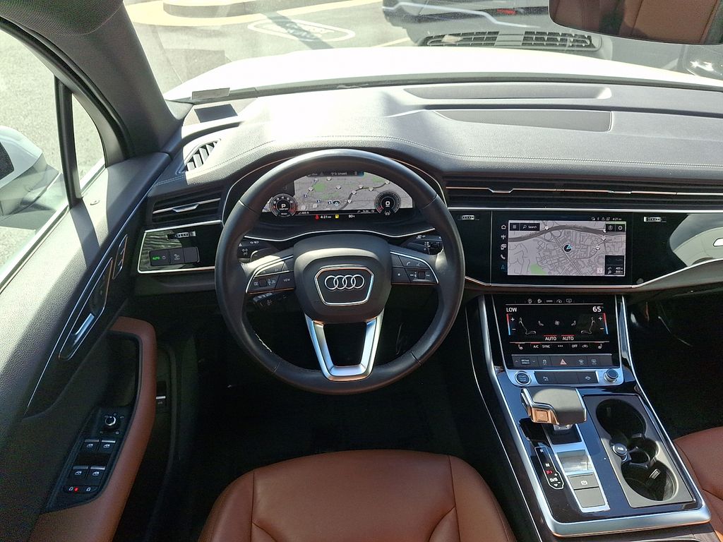 Thumbnail: 2023 Audi Q7 - 11