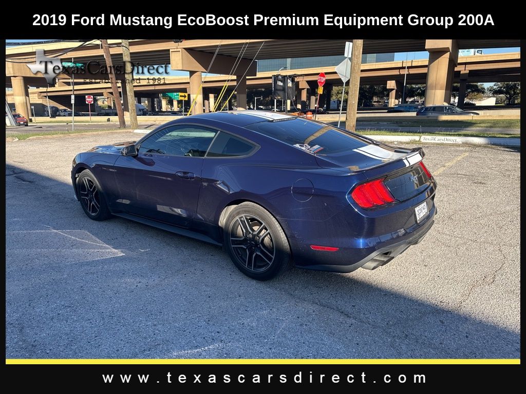 2019 Ford Mustang EcoBoost Premium 13