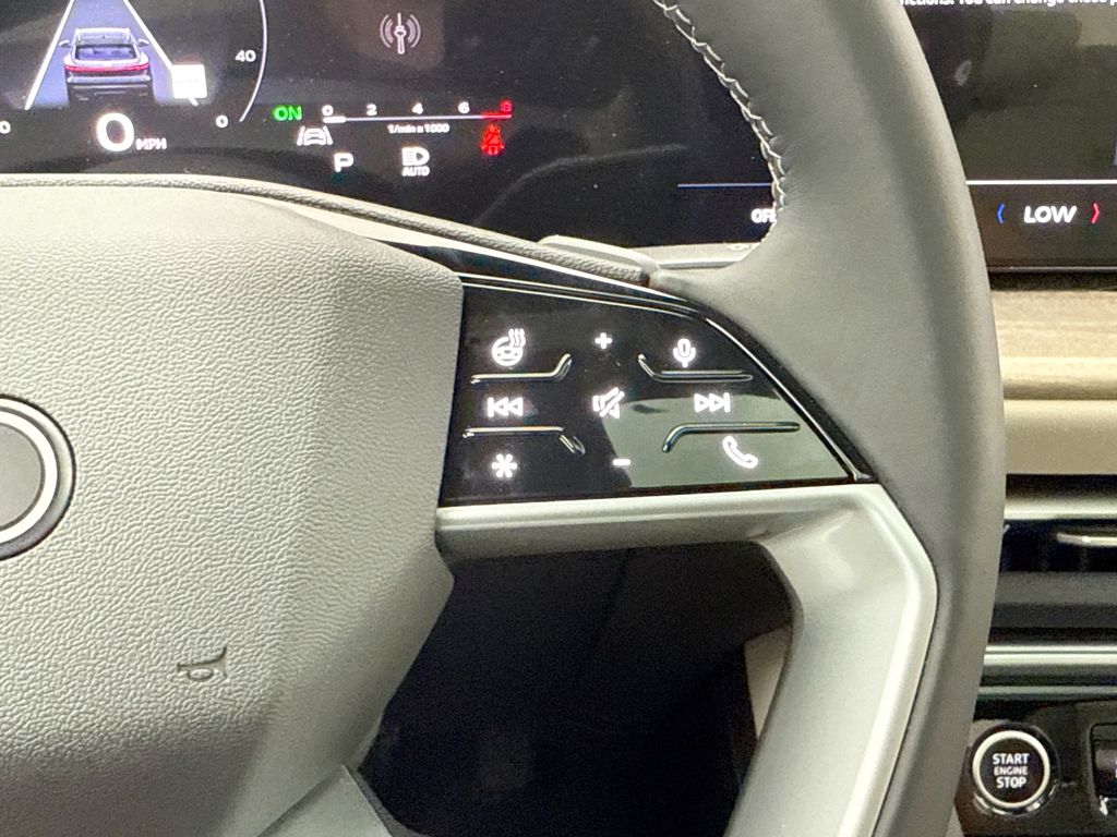 Thumbnail: 2025 Audi Q5 - 13