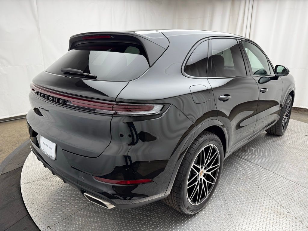 Thumbnail: 2025 Porsche Cayenne - 8
