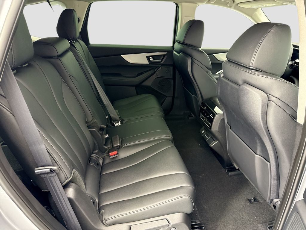 Thumbnail: 2026 Acura MDX - 21