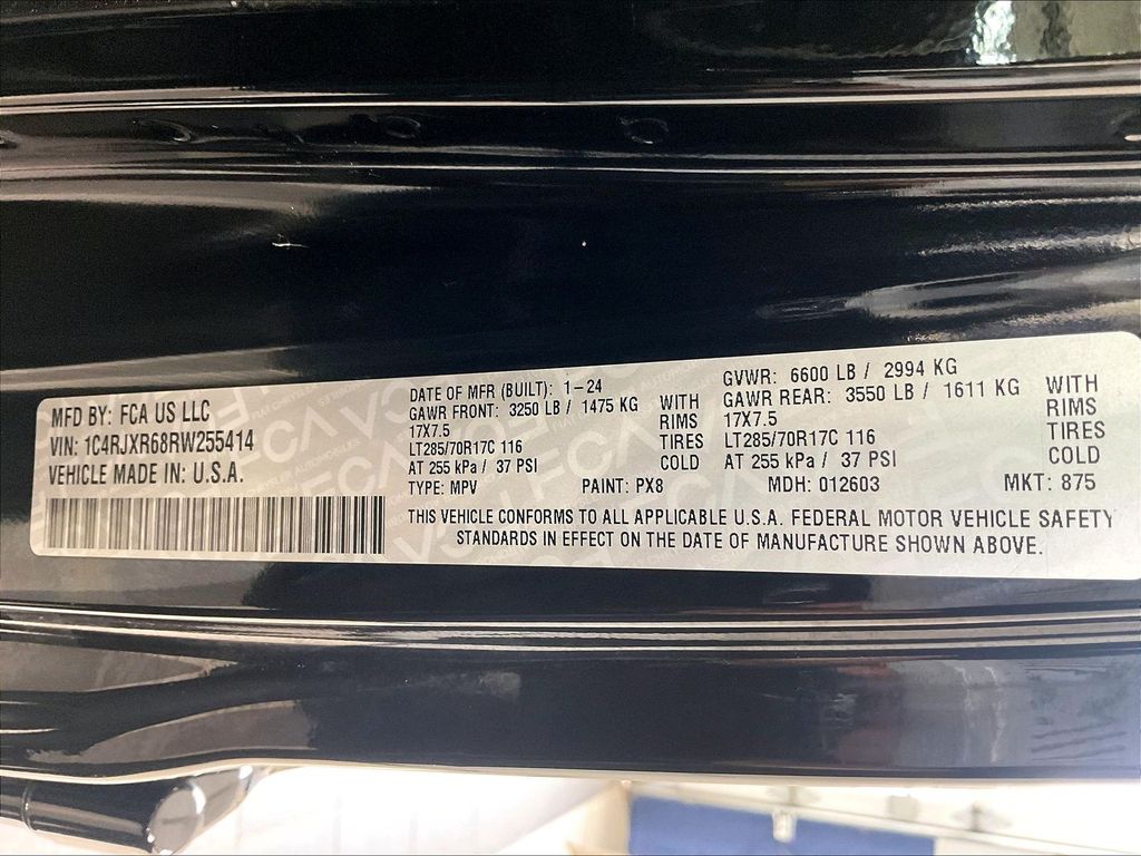 2024 Jeep Wrangler — photo 36