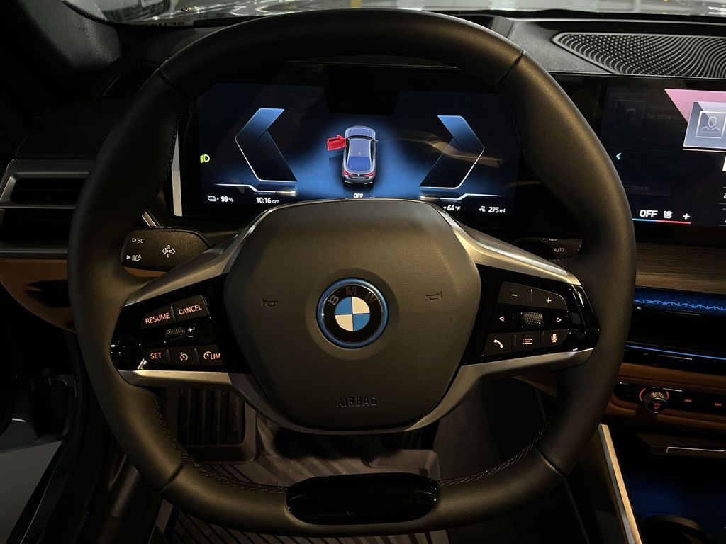 2025 BMW i4 xDrive40 14