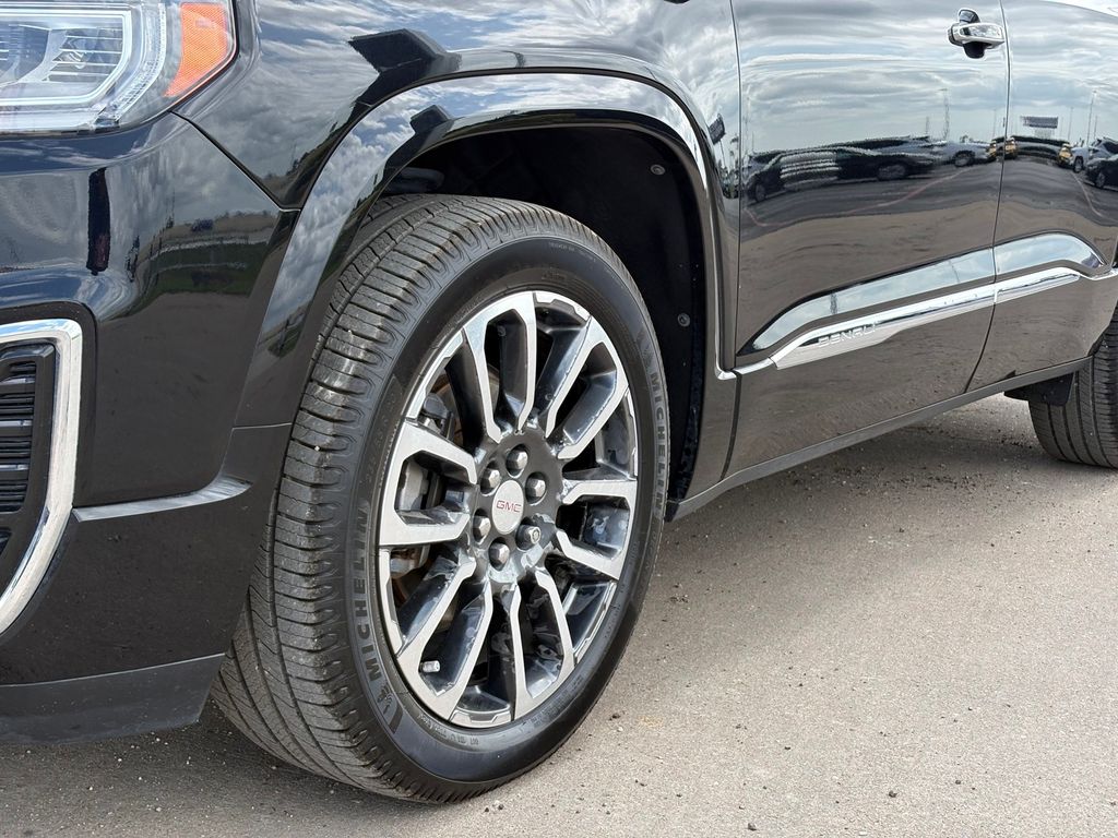 2020 GMC Acadia Denali Black at DeMontrond Auto Country