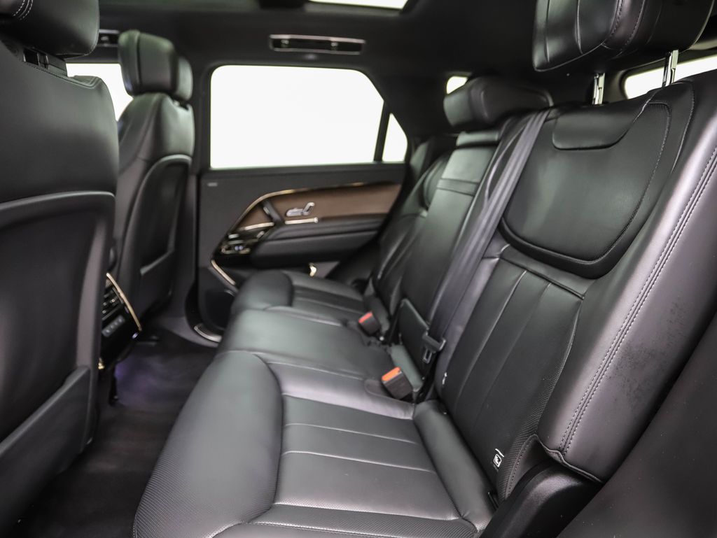Thumbnail: 2024 Land Rover Range Rover Sport - 21
