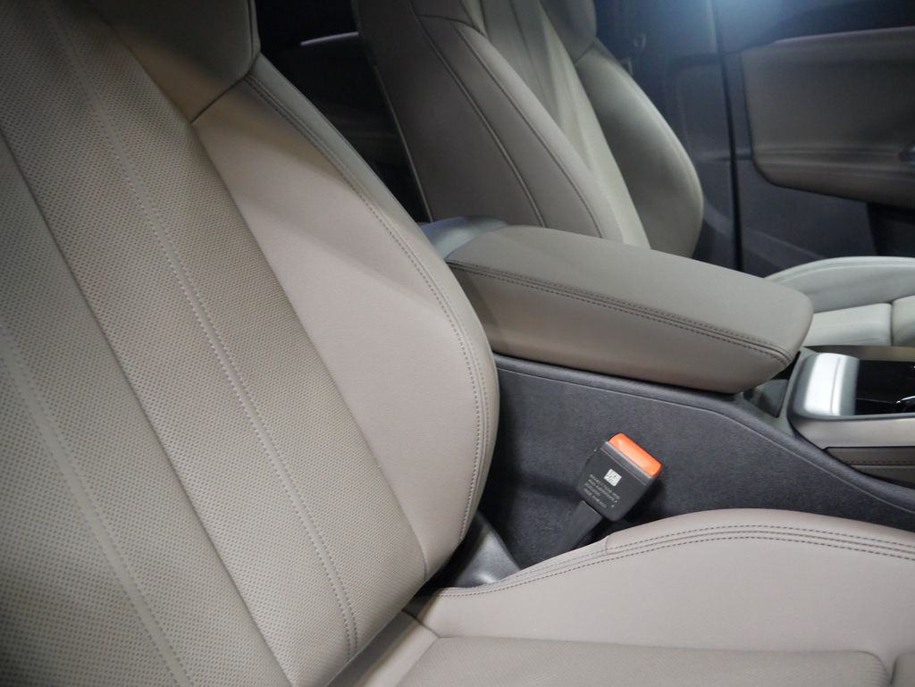 Thumbnail: 2025 Audi Q5 - 28