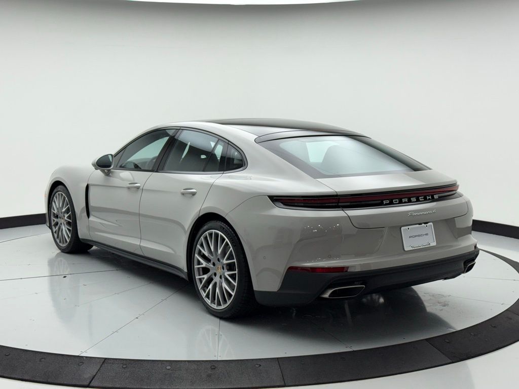 Thumbnail: 2025 Porsche Panamera - 3
