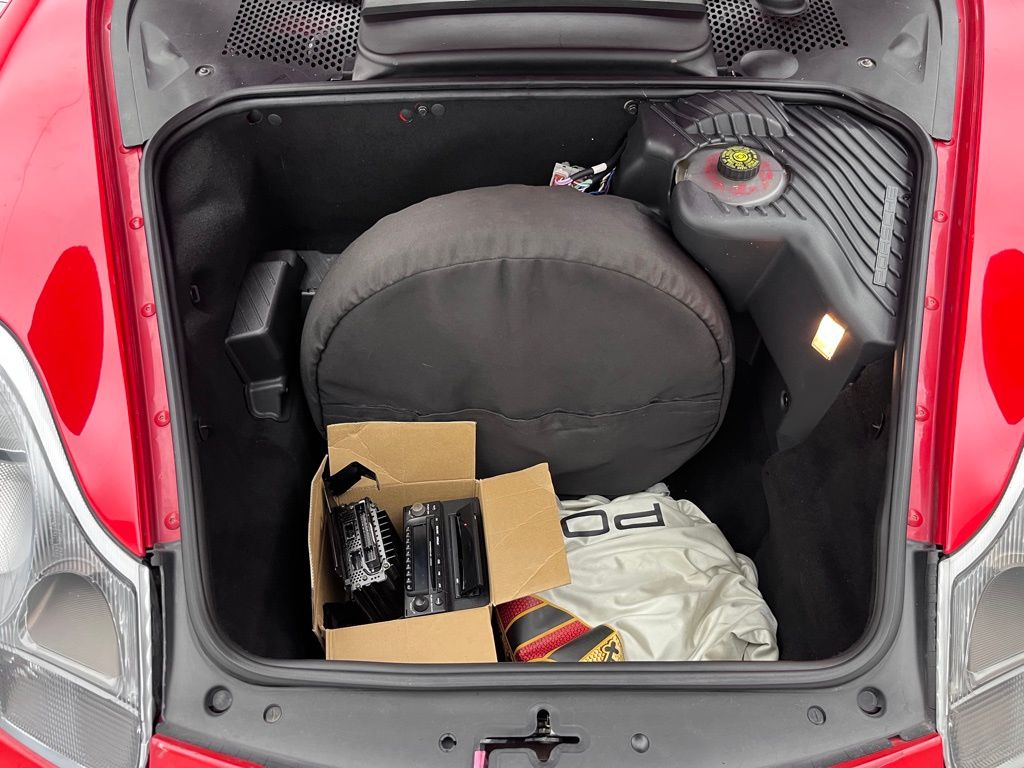 2004 Porsche Boxster S 24