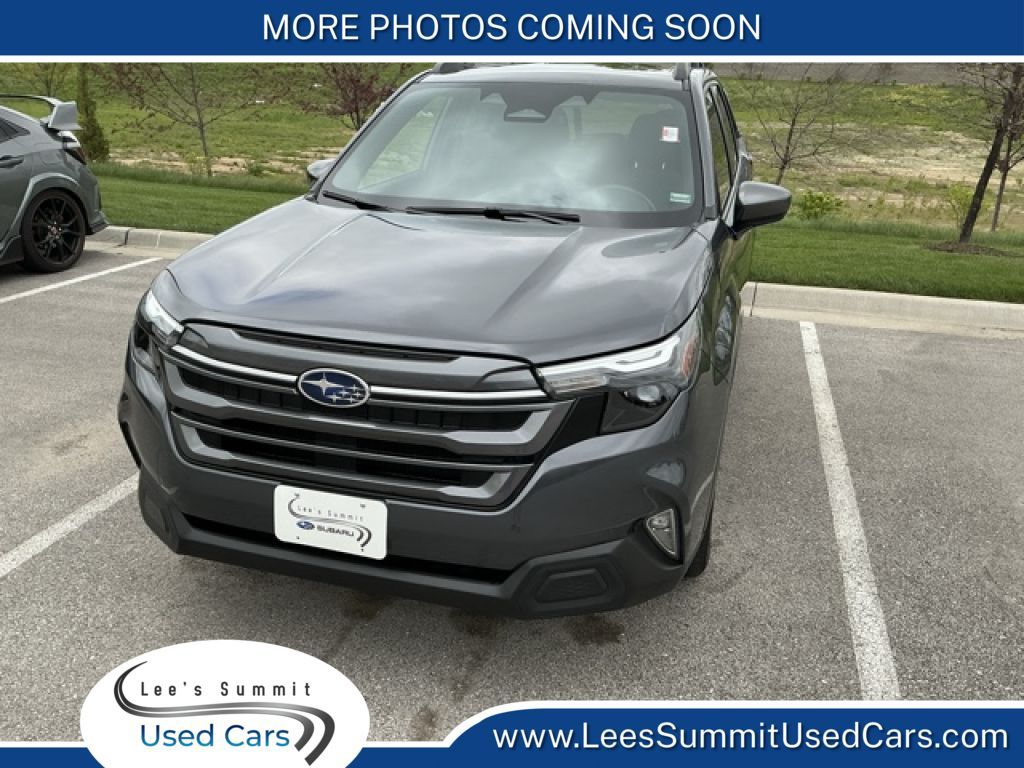 Magnetite Gray Metallic 2025 Subaru Forester Premium Crossover AWD SUV / Crossover All-Wheel Drive Continuously Variable Transmission