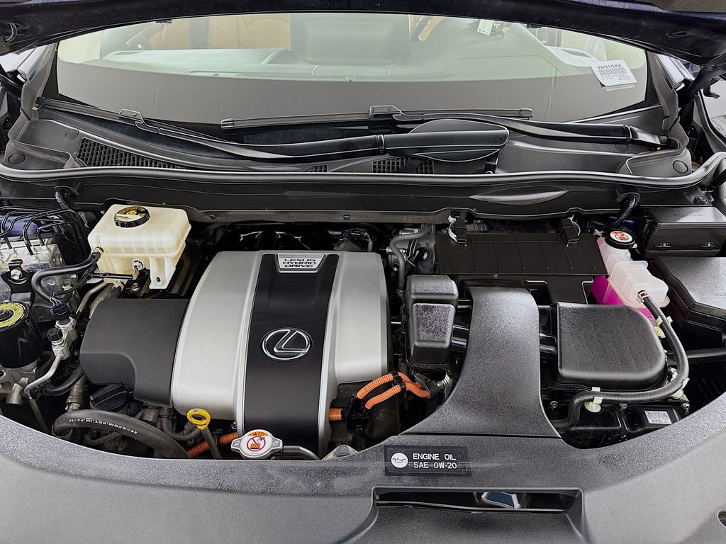 2022 Lexus RX Hybrid 450hL 31