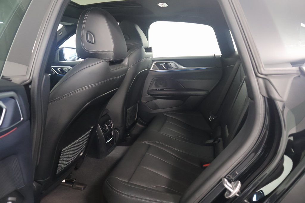 2024 BMW i4 xDrive40 11