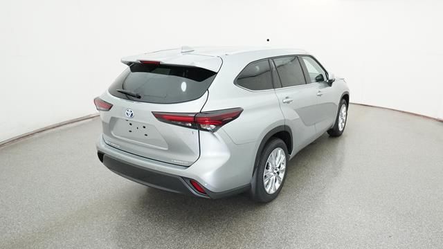 2024 Toyota Highlander Limited 3