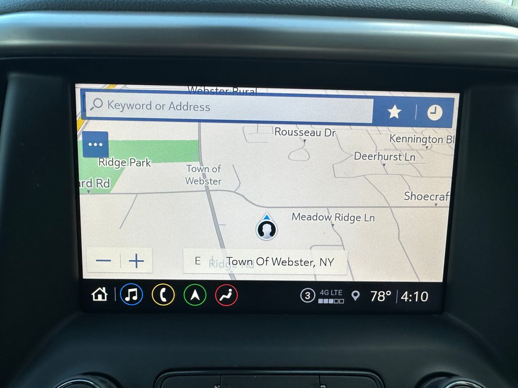 View vehicle photo 4