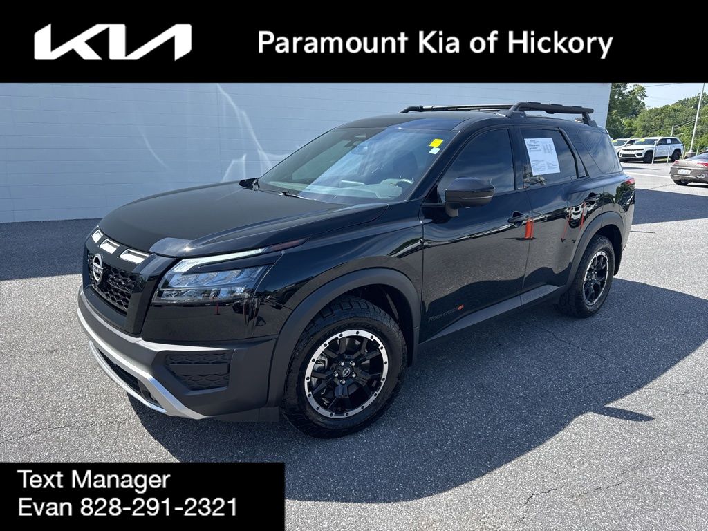 Super Black 2025 Nissan Pathfinder SUV / Crossover All-Wheel Drive 9-Speed Automatic