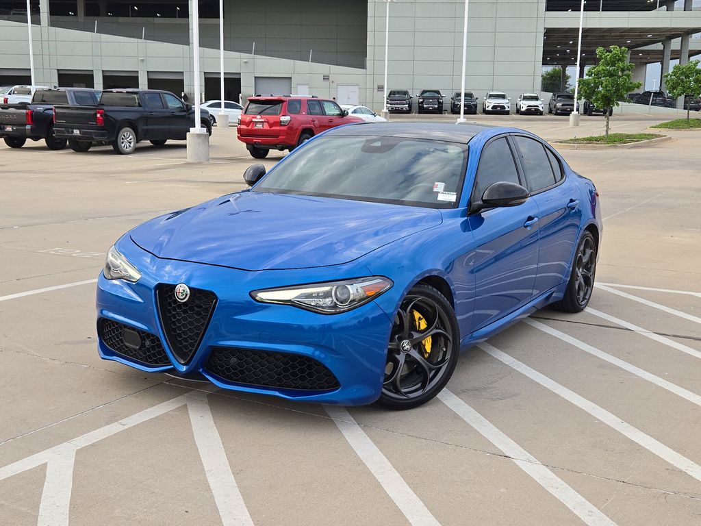 2021 Alfa Romeo Giulia Ti RWD