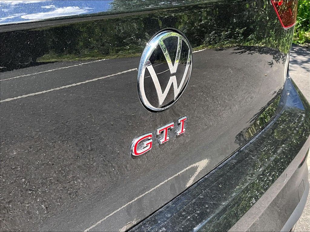 2024 Volkswagen Golf GTI — photo 26