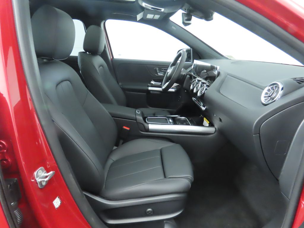 Thumbnail: 2026 Mercedes-Benz GLA - 22