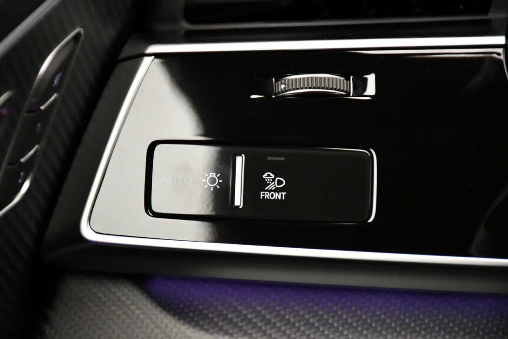 Thumbnail: 2026 Audi SQ8 - 20