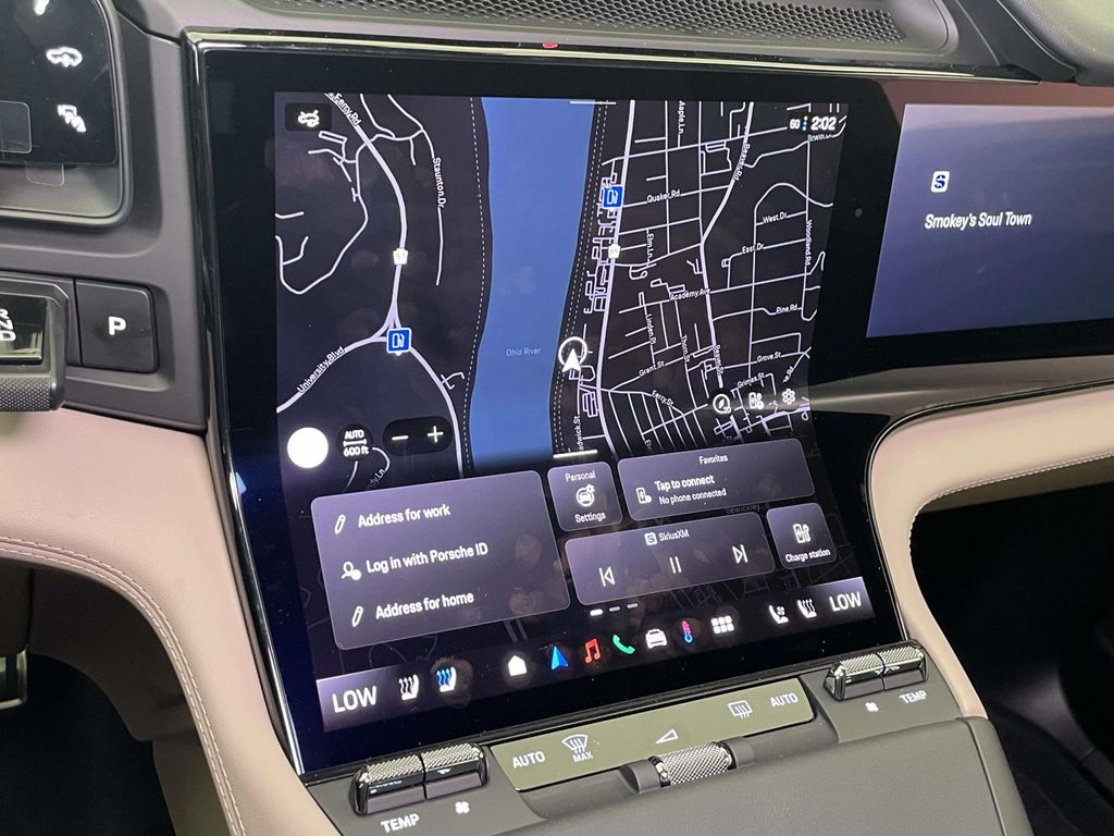 2026 Porsche Cayenne Base Green at Audi Porsche Sewickley