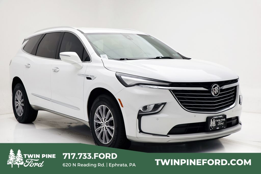 2023 Buick Enclave Essence AWD
