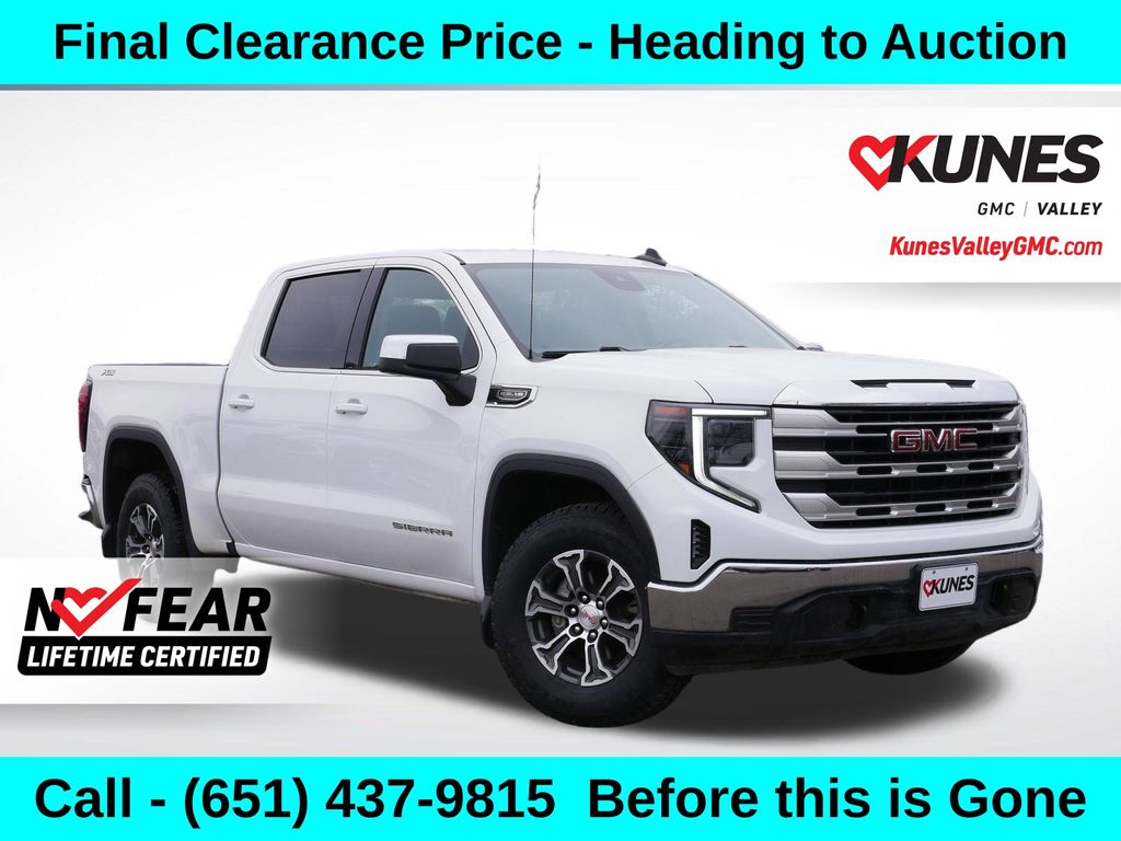 Summit White 2023 GMC Sierra 1500 SLE Crew Cab 4WD Pickup Truck Four-Wheel Drive Automatic