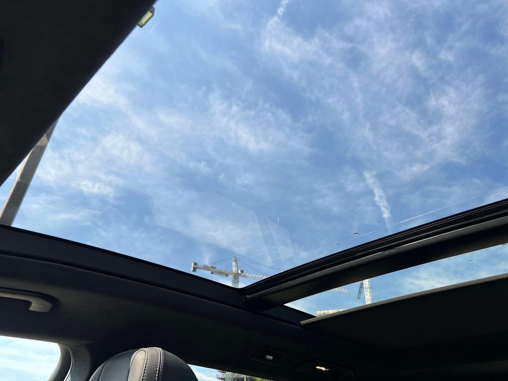 Thumbnail: 2025 Mercedes-Benz GLS - 16