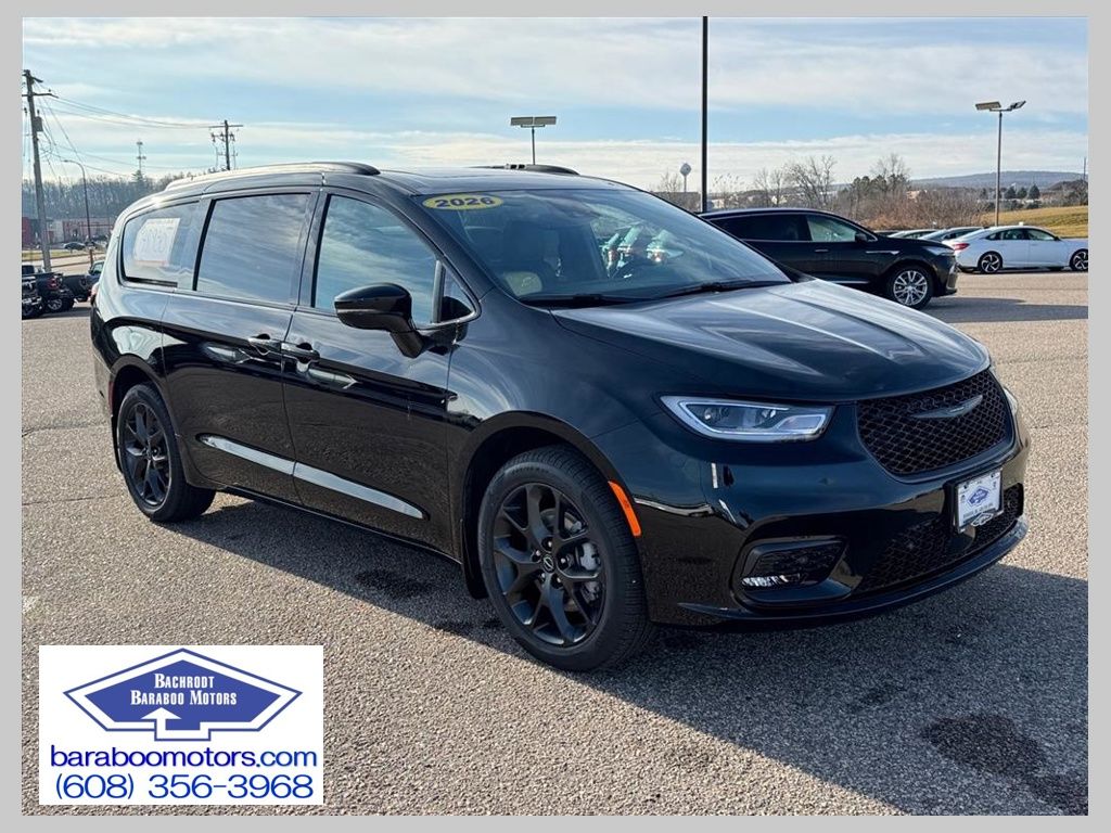 Diamond Black Crystal Pearlcoat 2026 Chrysler Pacifica Select AWD Minivan All-Wheel Drive 9-Speed Automatic
