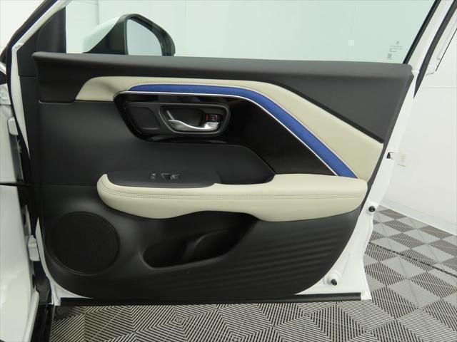 Thumbnail: 2025 Acura ADX - 26