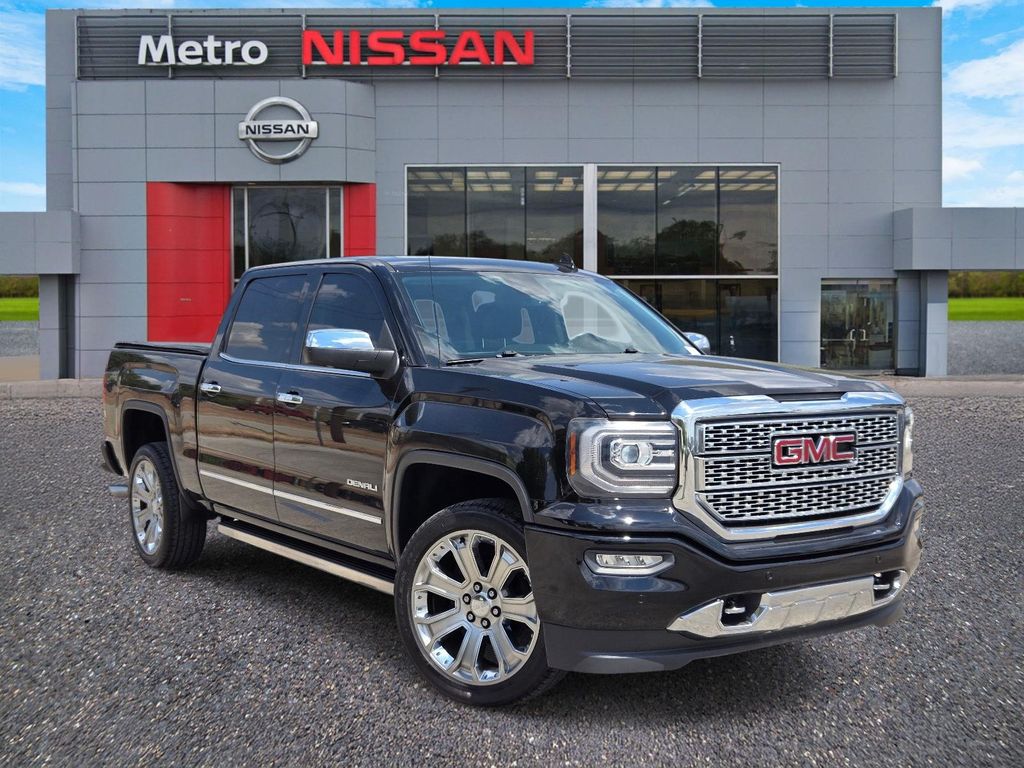 2018 GMC Sierra 1500 Denali Crew Cab 4WD