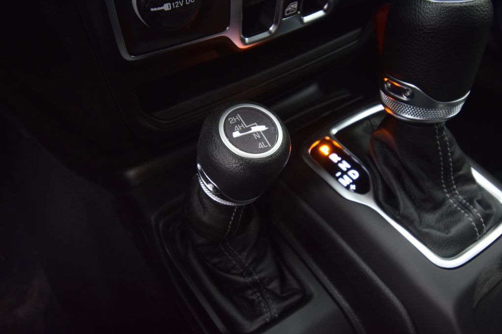 new 2026 Jeep Gladiator car, priced at $45,944