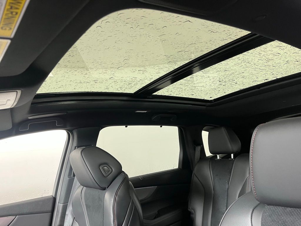 Thumbnail: 2026 Acura MDX - 7