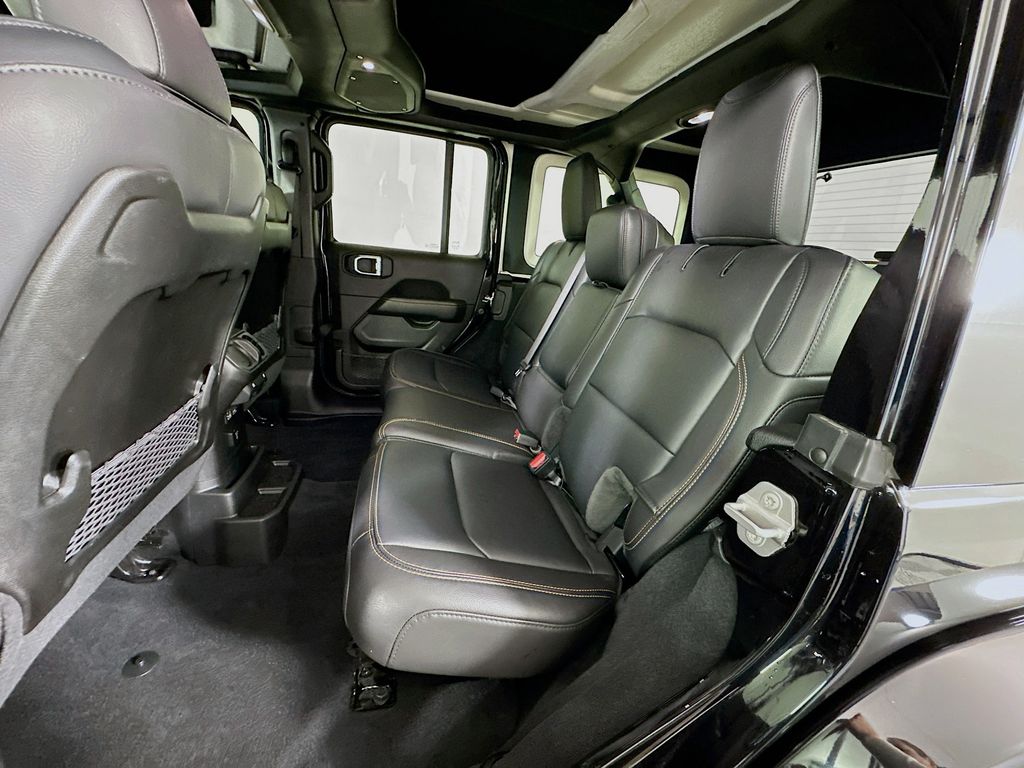 Thumbnail: 2024 Jeep Wrangler - 23