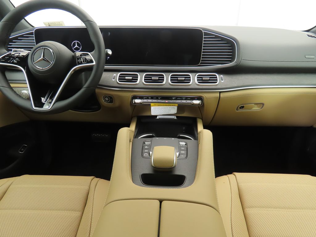Thumbnail: 2026 Mercedes-Benz GLE - 14