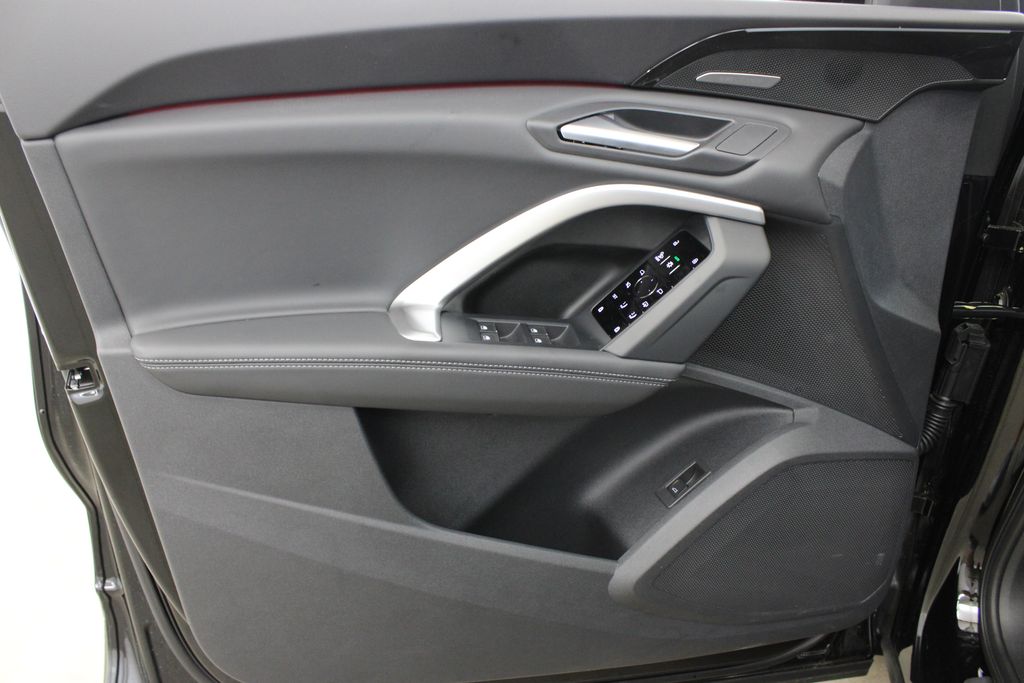 new 2025 Audi Q5 car, priced at $59,890