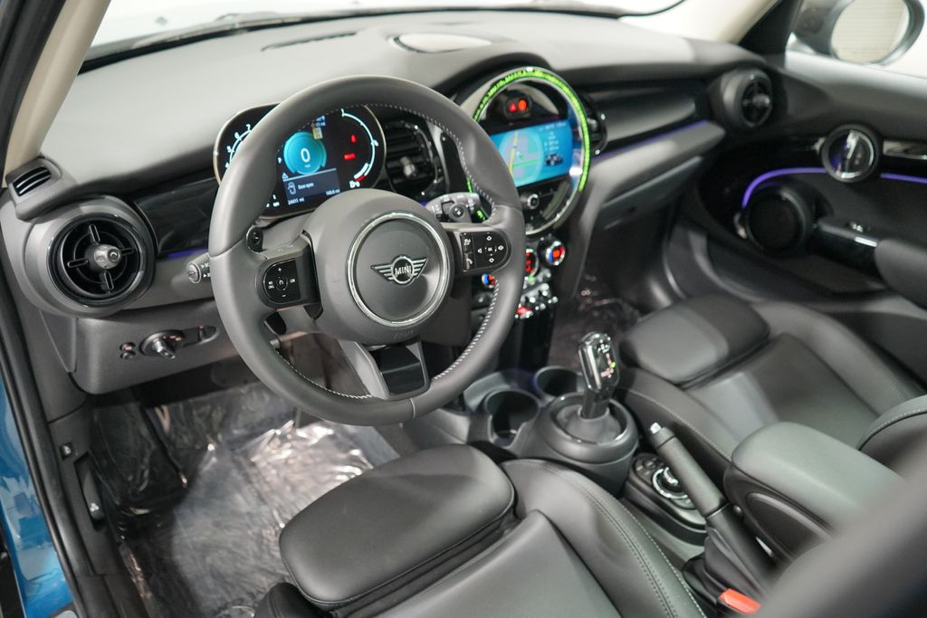 Thumbnail: 2024 MINI Cooper - 6