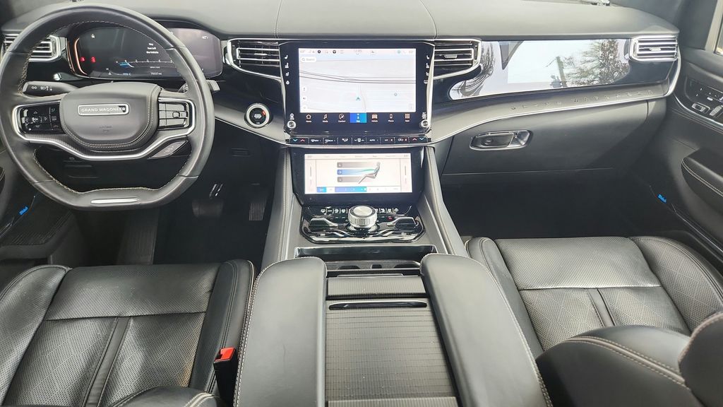 2024 Jeep Grand Wagoneer L