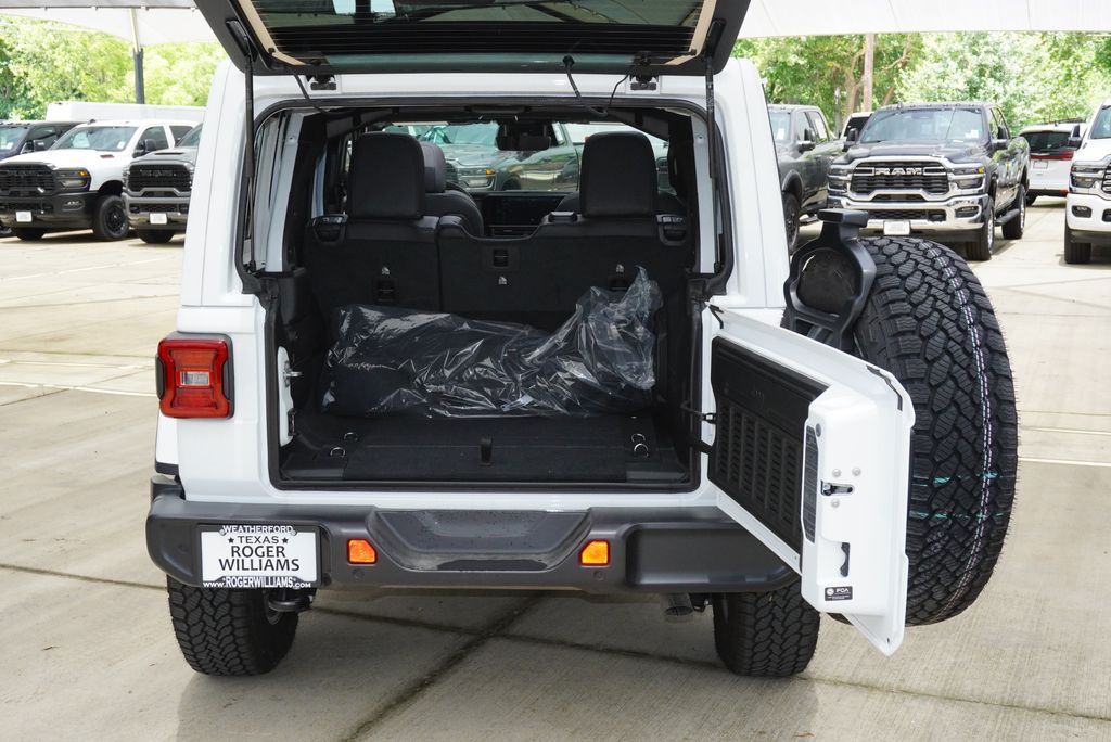 New Car 2025 Jeep Wrangler  Sahara For Sale Under $60,000 In Weatherford, Texas