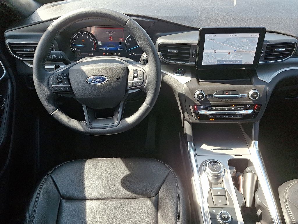 Thumbnail: 2020 Ford Explorer - 12