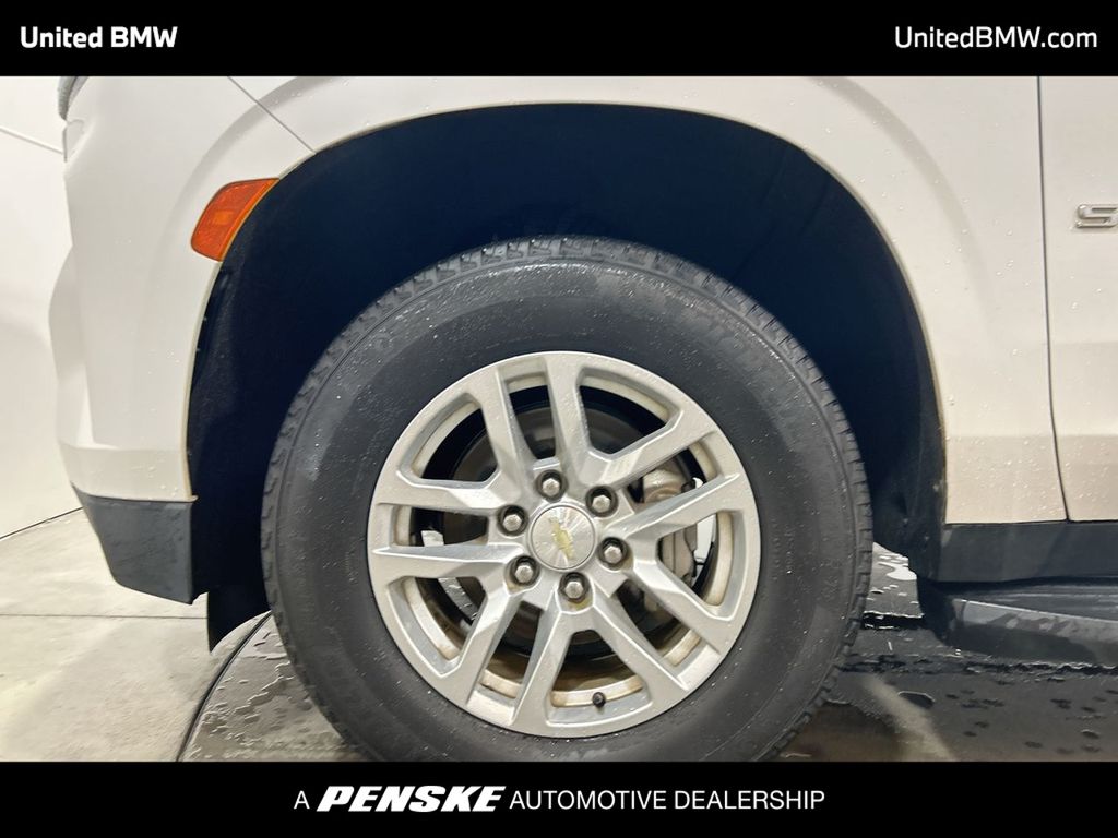 Thumbnail: 2021 Chevrolet Suburban - 10