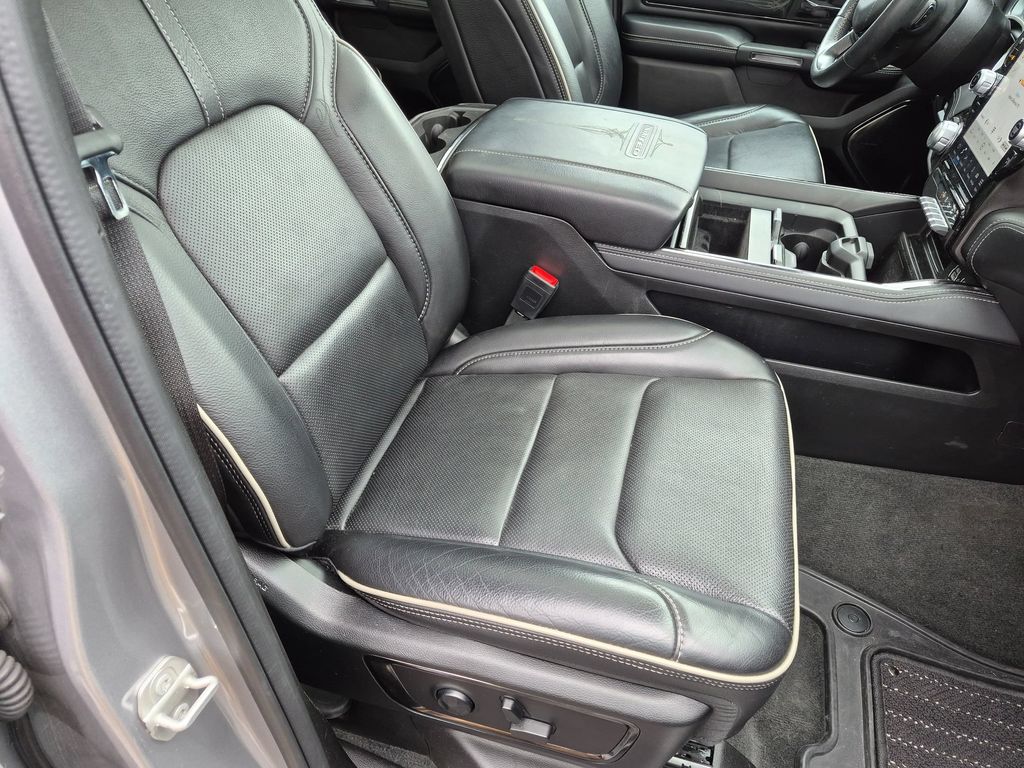 Used 2023 Silver Ram Limited image 34