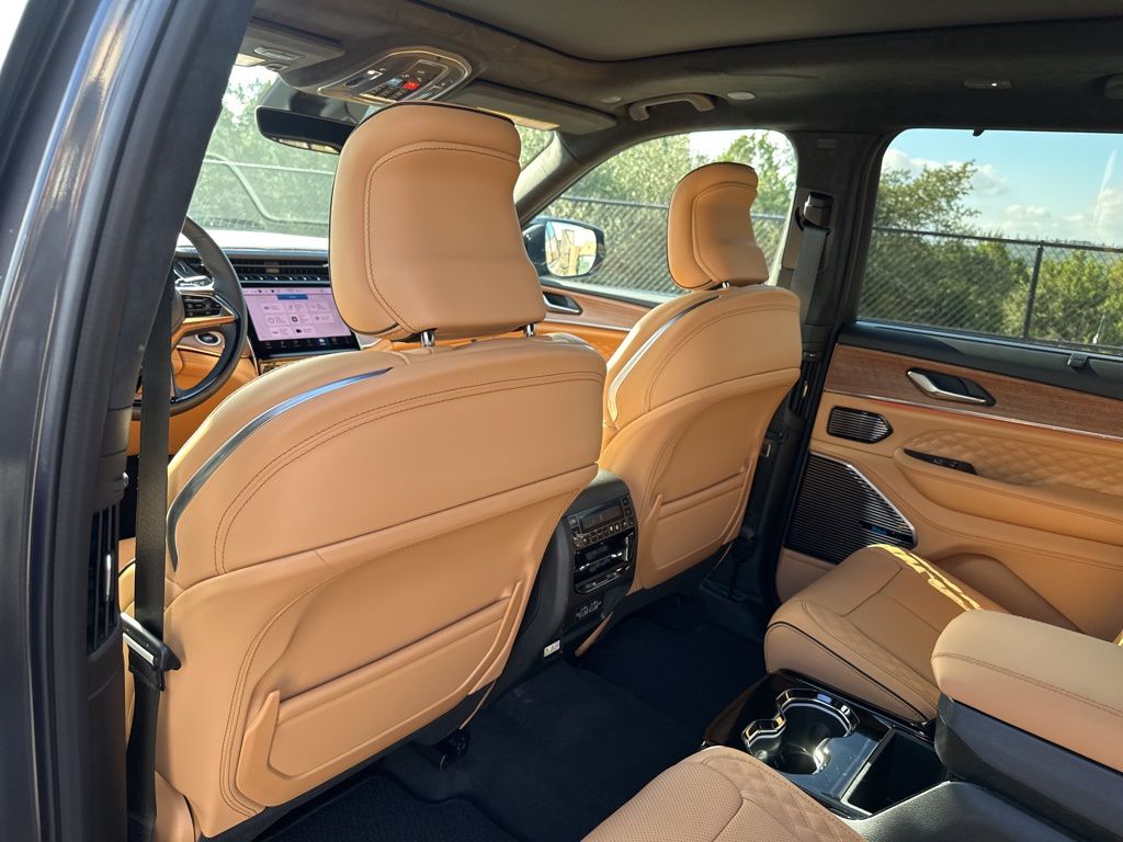 New Car 2025 Jeep Grand Cherokee L  Summit For Sale Under $70,000 In Austin, Texas