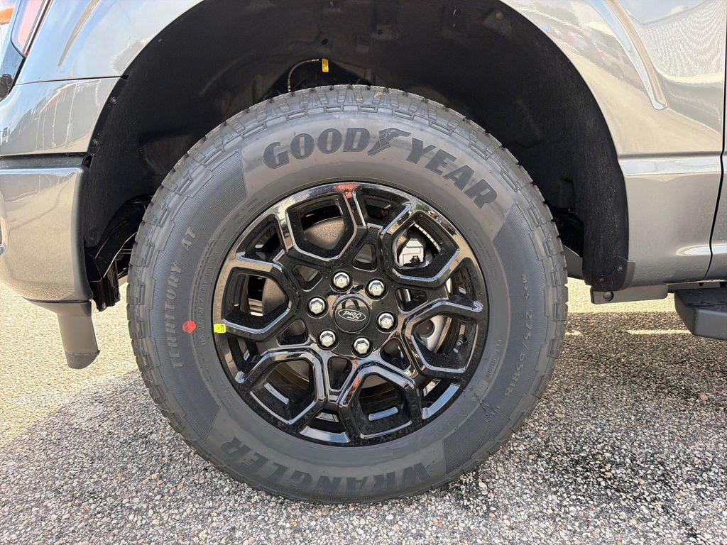 New 2026 Gray Ford XLT image 11