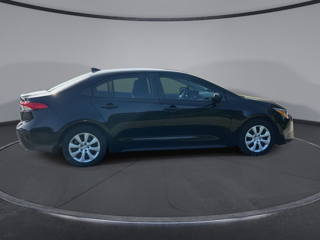 Thumbnail: 2024 Toyota Corolla - 9