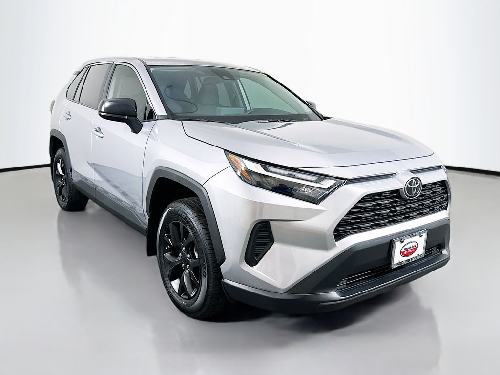 Thumbnail: 2025 Toyota RAV4 - 3