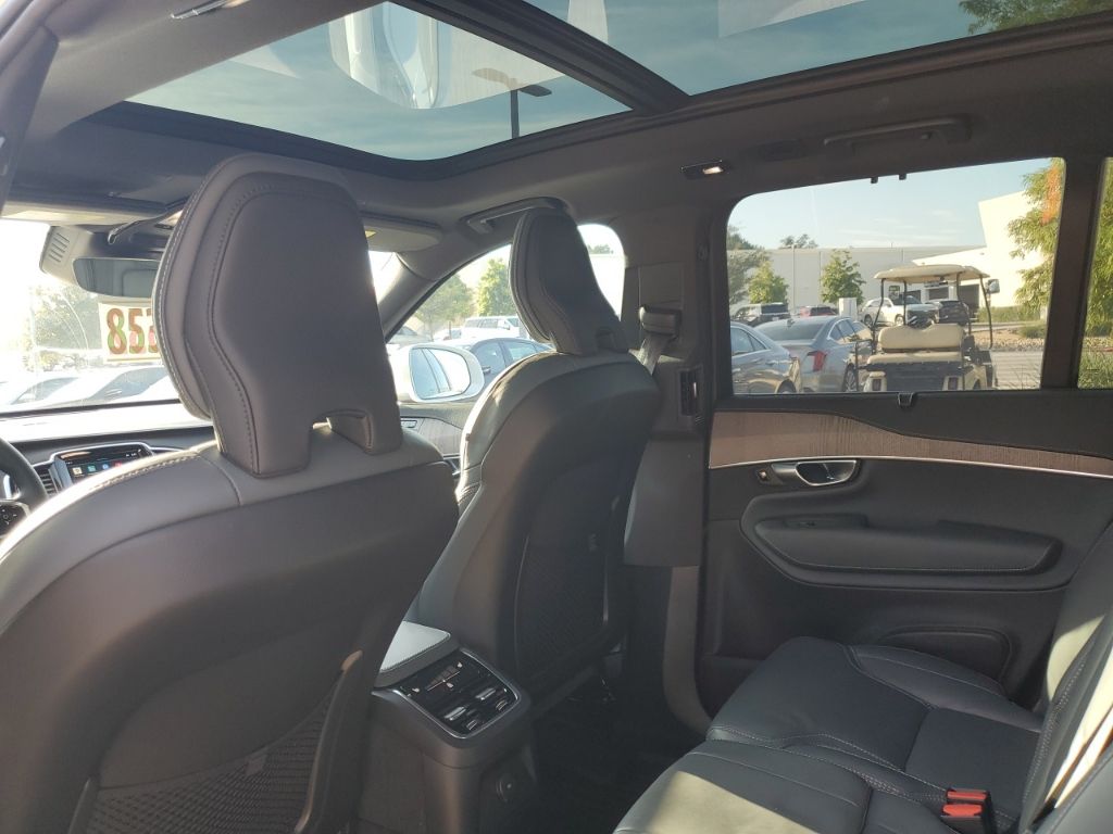 Used Car 2024 Volvo Xc90 Recharge Plug-in Hybrid  Ultimate For Sale In Austin, Texas