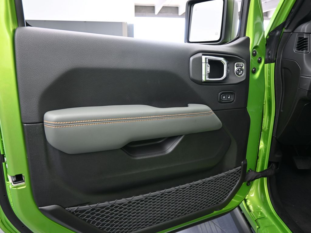 Used 2025 Mojito Jeep Mojave image 18