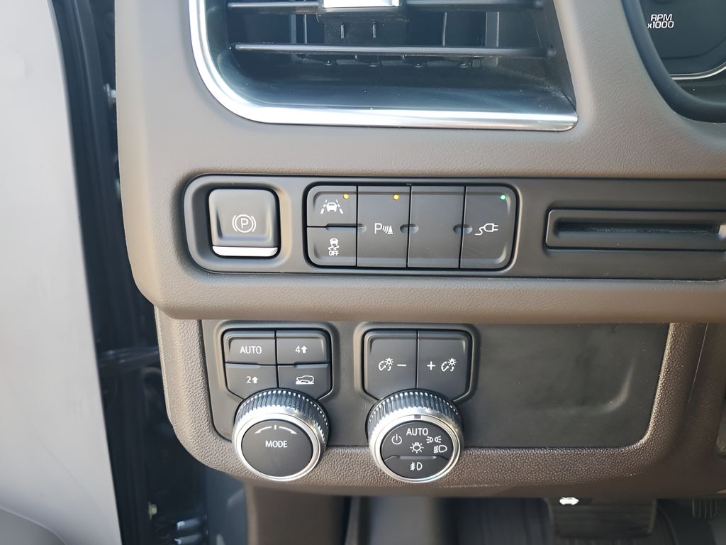 Used Car 2021 Gmc Yukon Xl  Slt For Sale Under $50,000 In Austin, Texas