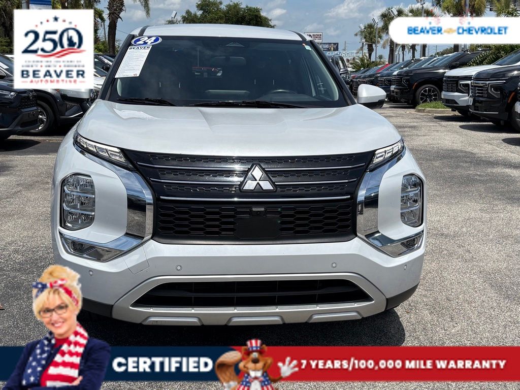 Used 2024 Mitsubishi Outlander SUV