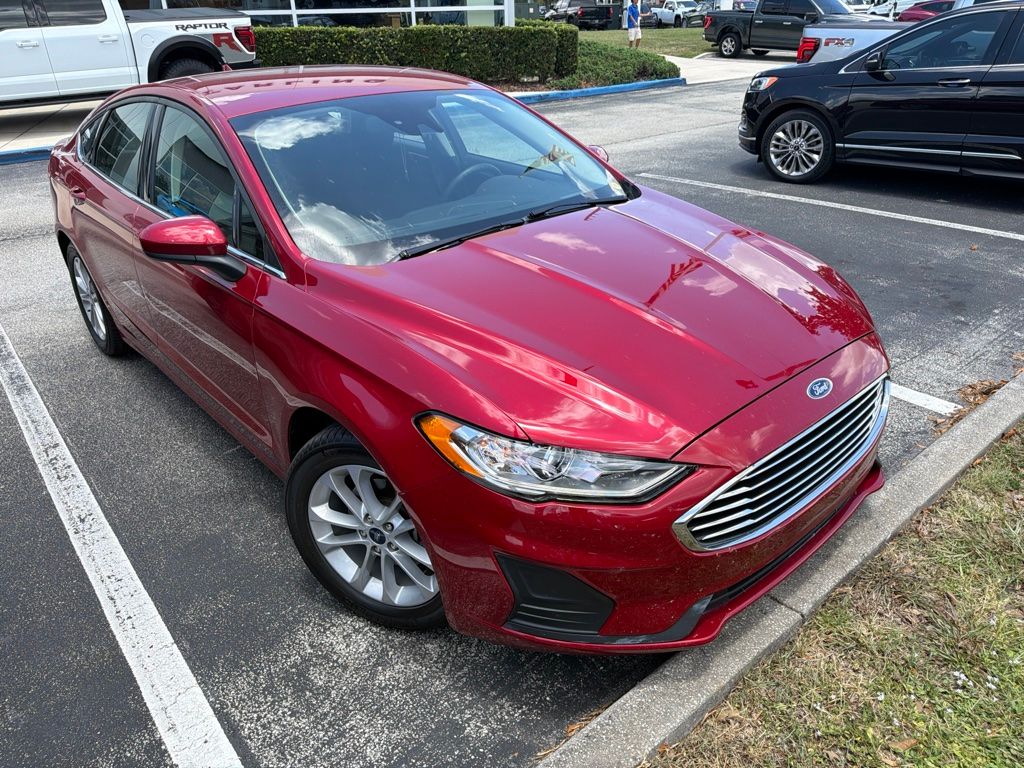 2020 Ford Fusion SE FWD